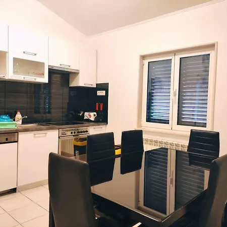 Kastel Stafilic Comfortable Apartamento *