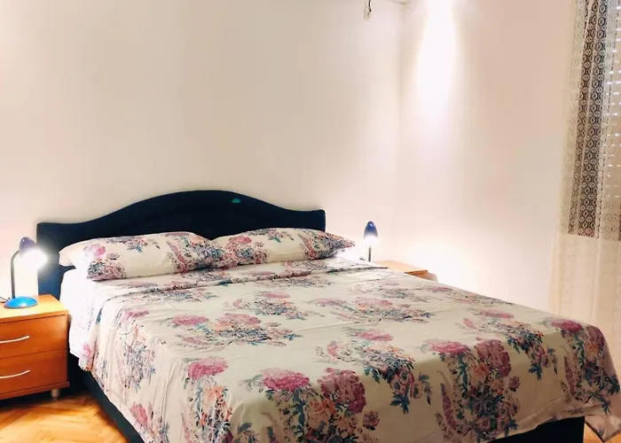 Kastel Stafilic Comfortable * Kaštela