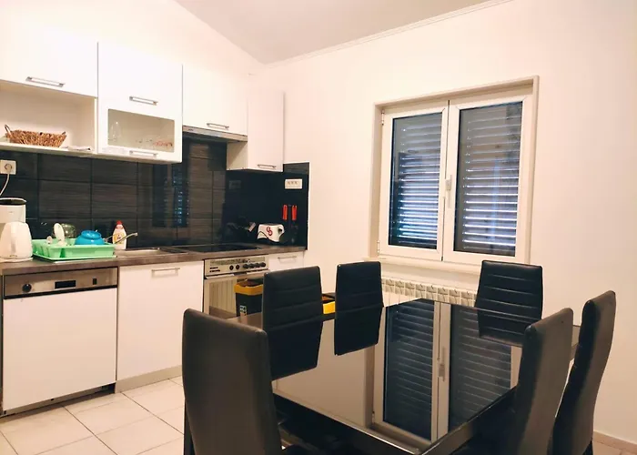 Kastel Stafilic Comfortable Apartamento *